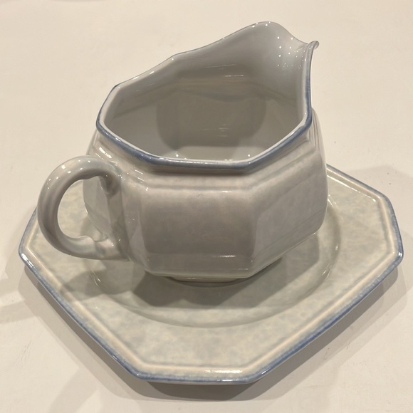 Mikasa | Avante Blue Gravy Bowl Set - Picture 3 of 7